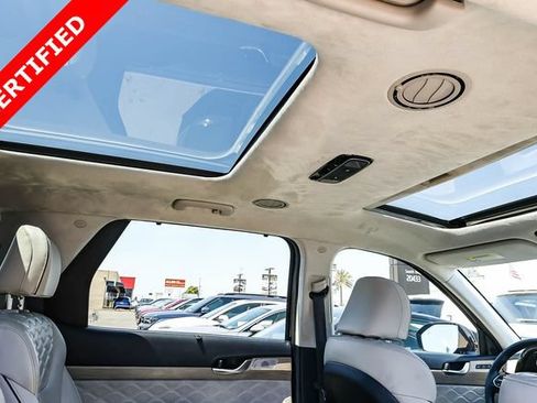 Certified 2021 Hyundai Palisade Calligraphy FWD image 17