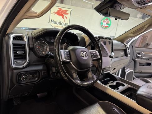 Used 2022 RAM 2500 Laramie w/ Safety Group B AWD/4WD image 24