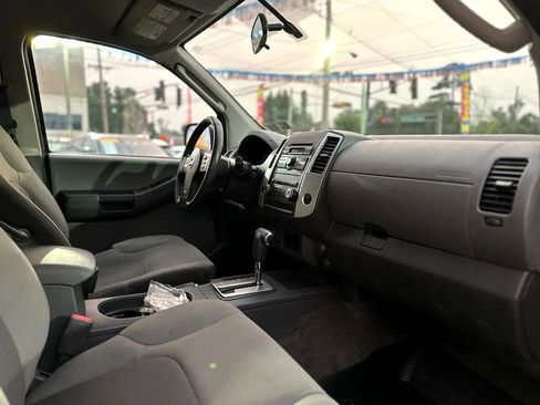 Used 2012 Nissan Xterra S w/ Value Package image 19