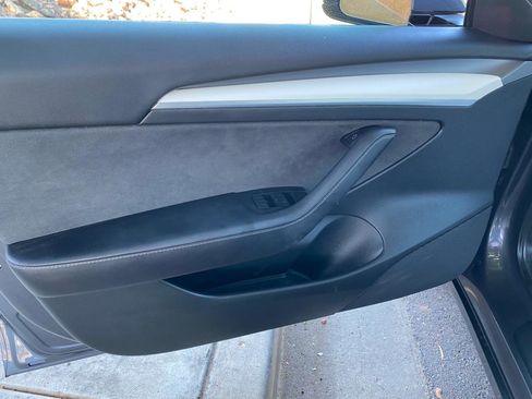 Used 2023 Tesla Model 3 Standard Range image 20