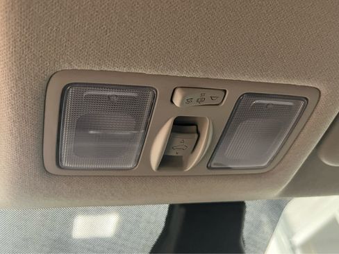 Certified 2026 Hyundai Venue SEL image 34