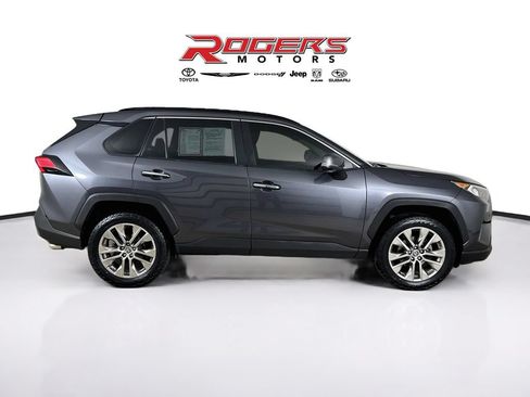 Certified 2019 Toyota RAV4 Limited AWD/4WD image 14