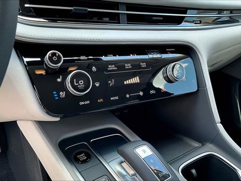 New 2026 INFINITI QX60 Luxe w/ Cargo Package image 38