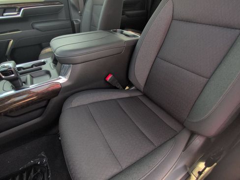 New 2026 GMC Sierra 1500 Elevation w/ Preferred Package AWD/4WD image 24