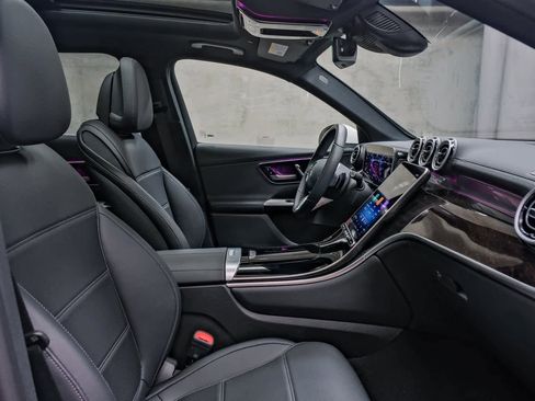 Certified 2025 Mercedes-Benz GLC 300 GLC 300 image 15