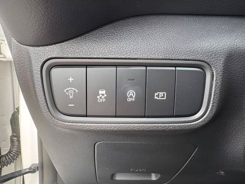 Used 2023 Kia Soul S FWD image 22