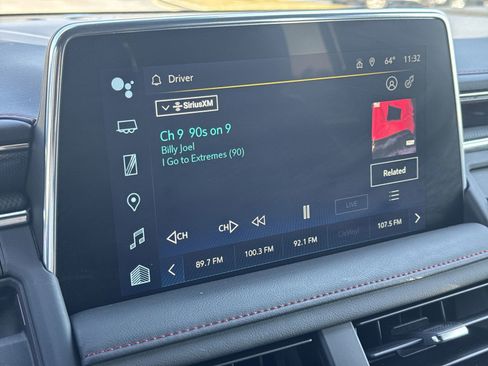 Used 2023 Chevrolet Suburban RST w/ Luxury Package image 23