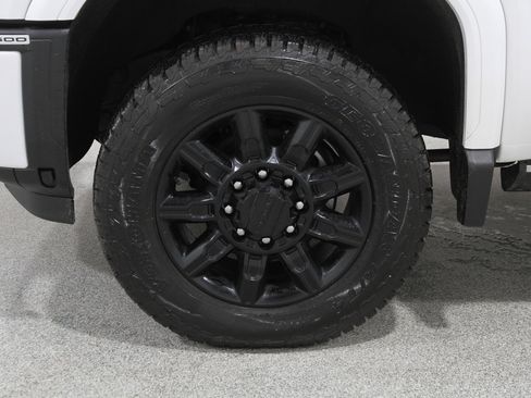 Used 2024 GMC Sierra 2500 Denali Ultimate w/ LPO, GMC Protection Package image 26