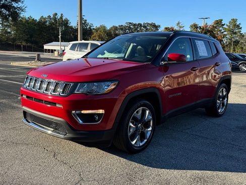 Used 2019 Jeep Compass Limited image 3