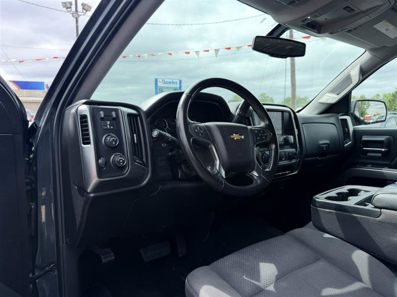 Used 2017 Chevrolet Silverado 1500 LT w/ All Star Edition AWD/4WD image 13
