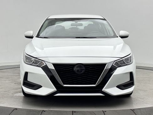 Used 2022 Nissan Sentra SV w/ Trunk Package FWD image 2