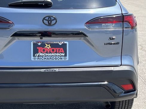Used 2024 Toyota Corolla Cross AWD Hybrid image 6