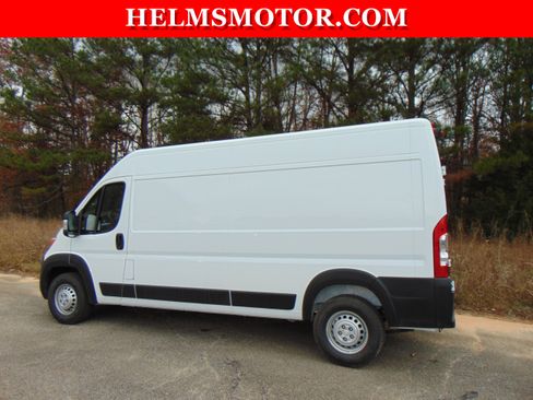 New 2026 RAM ProMaster 2500 w/ Convenience Group image 6