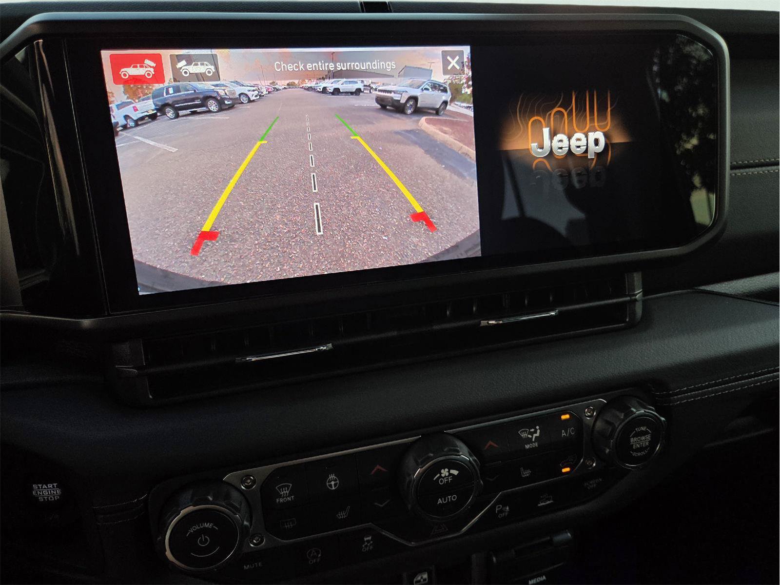 New 2027 Jeep Wrangler Unlimited Sahara AWD/4WD image 10