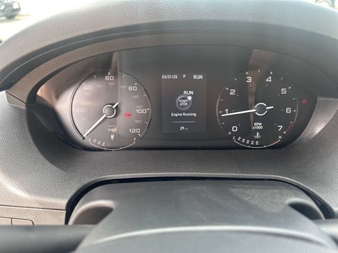 New 2025 RAM ProMaster 2500 w/ Convenience Group FWD image 10