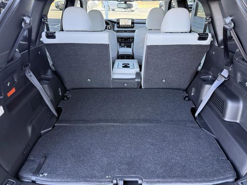 Used 2024 Mitsubishi Outlander SEL image 41