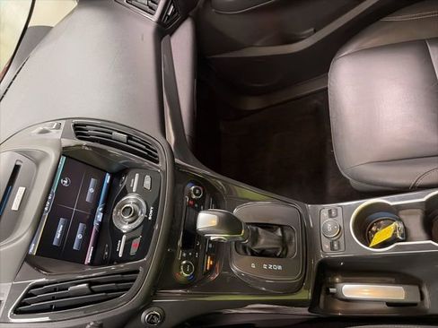 Used 2015 Ford Escape Titanium image 24