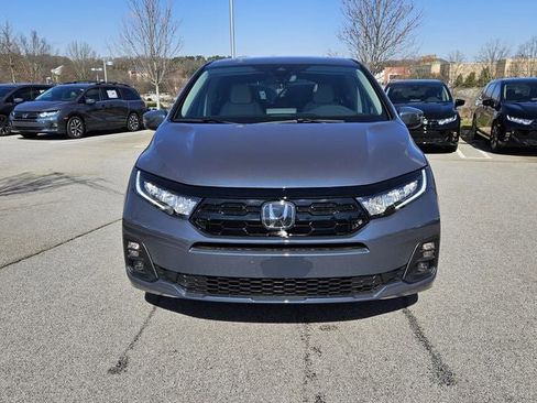 New 2026 Honda Odyssey Touring image 2