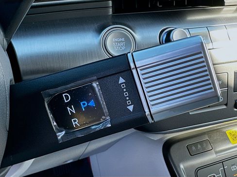 New 2026 Hyundai Kona SEL Premium image 13