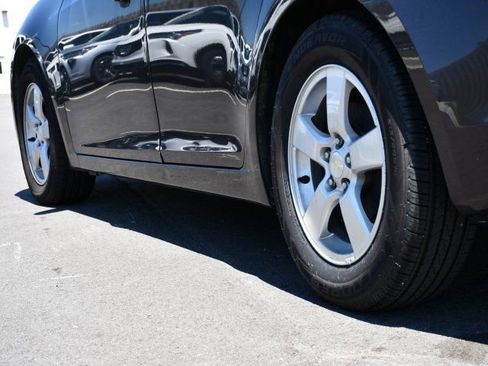Used 2014 Chevrolet Cruze LT FWD image 14