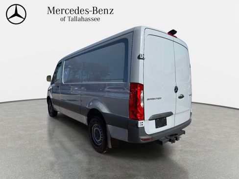 Used 2024 Mercedes-Benz Sprinter 2500 image 7