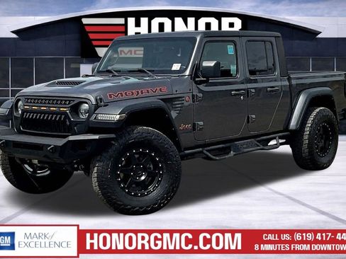 Used 2022 Jeep Gladiator Mojave w/ Trailer Tow Package AWD/4WD image 3