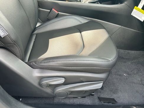 New 2025 Jeep Compass Limited w/ Sun & Sound Group image 36