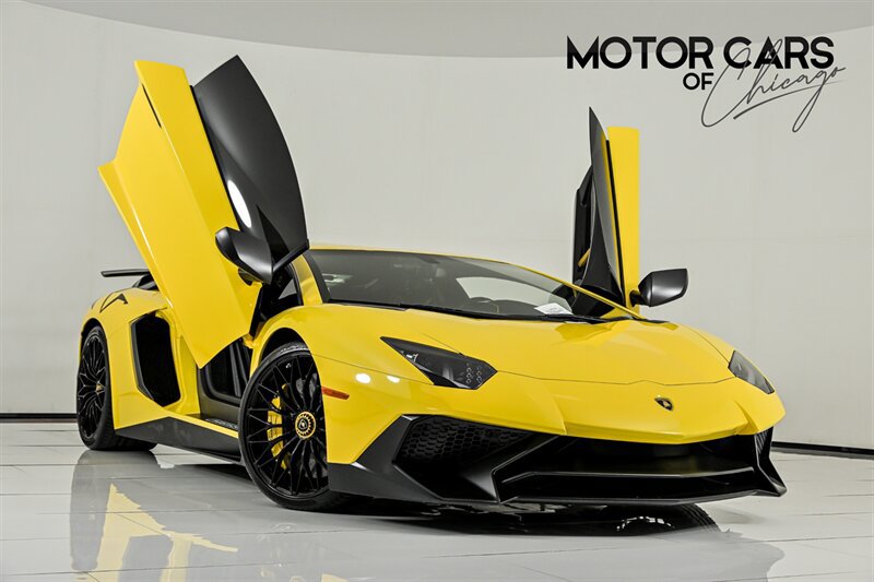 Used 2017 Lamborghini Aventador LP 750-4 Superveloce AWD/4WD image 1