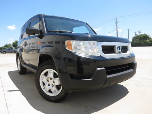 Used 2010 Honda Element LX image 2