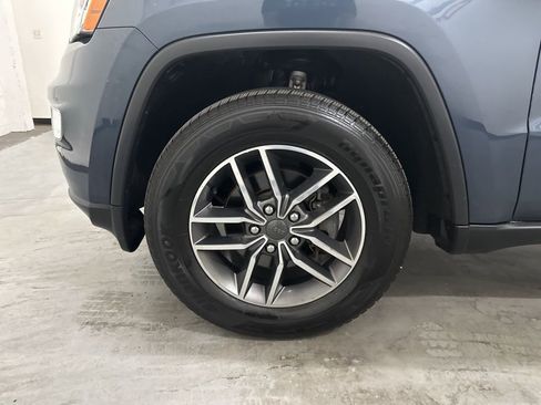 Used 2020 Jeep Grand Cherokee Limited w/ Luxury Group II image 61