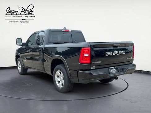 Used 2025 RAM 1500 Big Horn AWD/4WD image 5