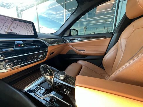 Used 2021 BMW 530i image 31