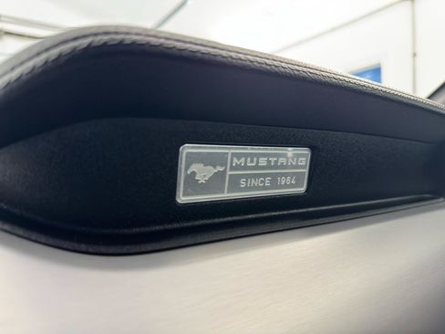 Used 2016 Ford Mustang GT Premium RWD image 34