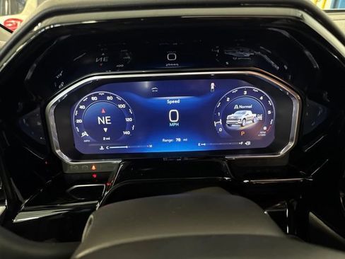 New 2026 Chevrolet Silverado 1500 RST w/ RST All Star Premium Package AWD/4WD image 32