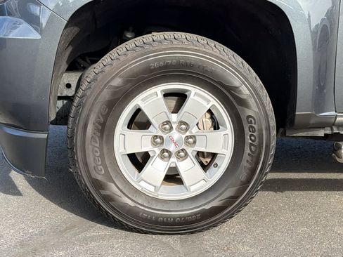 Used 2017 GMC Canyon W/T w/ Convenience Package RWD image 9