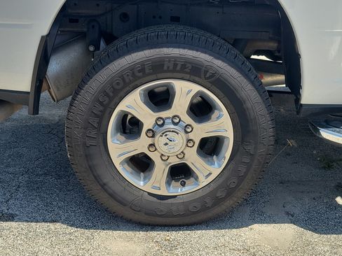 Used 2026 RAM 2500 Big Horn AWD/4WD image 5