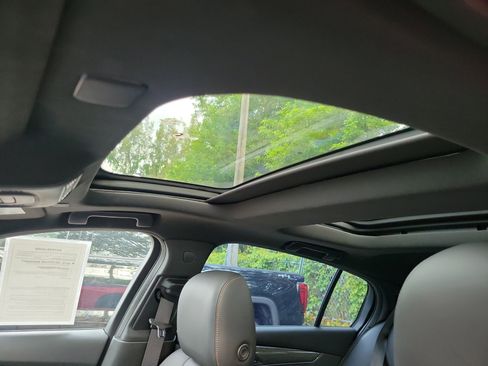 Used 2021 Cadillac CT5 V w/ Premium Package image 11