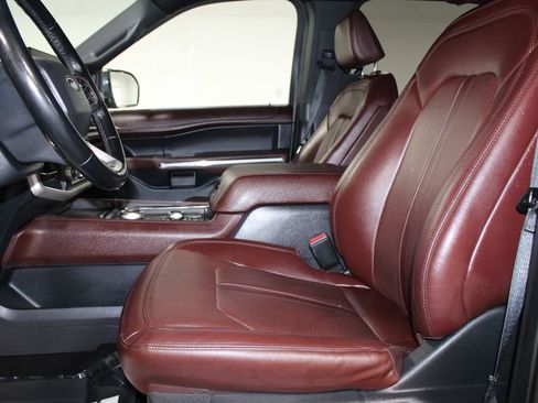 Used 2022 Ford Expedition Max Limited image 22