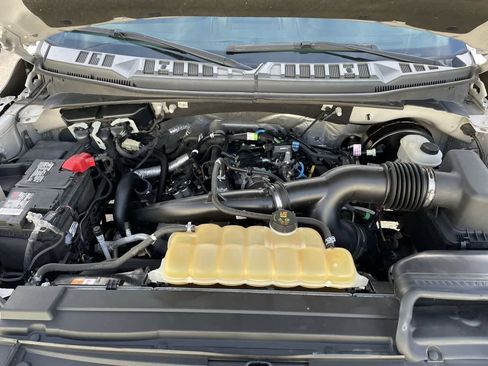 Used 2019 Ford F150 XLT w/ Equipment Group 301A Mid image 32