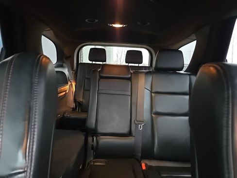 Used 2023 Dodge Durango GT image 34