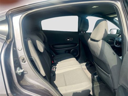 Used 2021 Honda HR-V Sport image 24