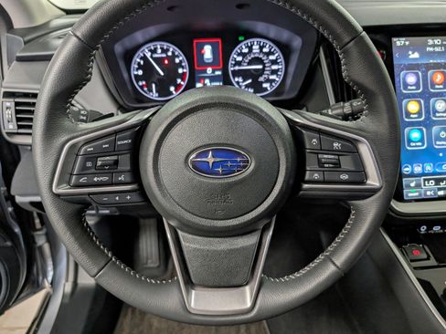 Used 2025 Subaru Outback Premium image 16