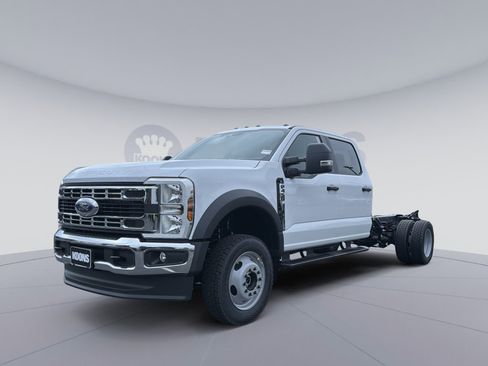 New 2026 Ford F450 XL w/ XL Chrome Package AWD/4WD image 1