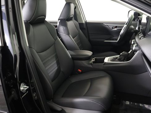 Used 2025 Toyota RAV4 XLE Premium w/ Weather Package image 33