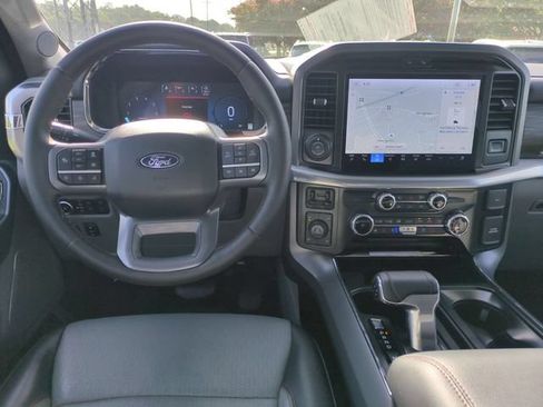 Used 2025 Ford F150 Lariat w/ Equipment Group 501A Mid AWD/4WD image 30