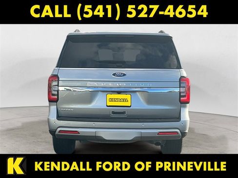 Used 2024 Ford Expedition Limited image 4