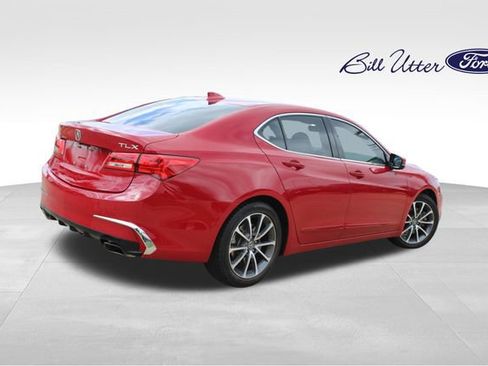 Used 2018 Acura TLX V6 FWD image 5