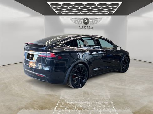 Used 2016 Tesla Model X P90D image 5