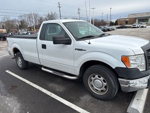 Used 2013 Ford F150 XL w/ Mid Equipment Group image 2