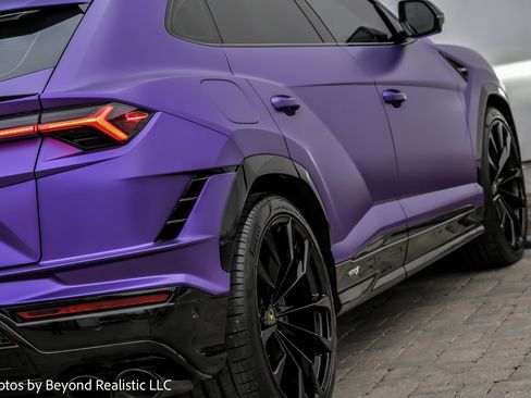 Used 2024 Lamborghini Urus S image 13